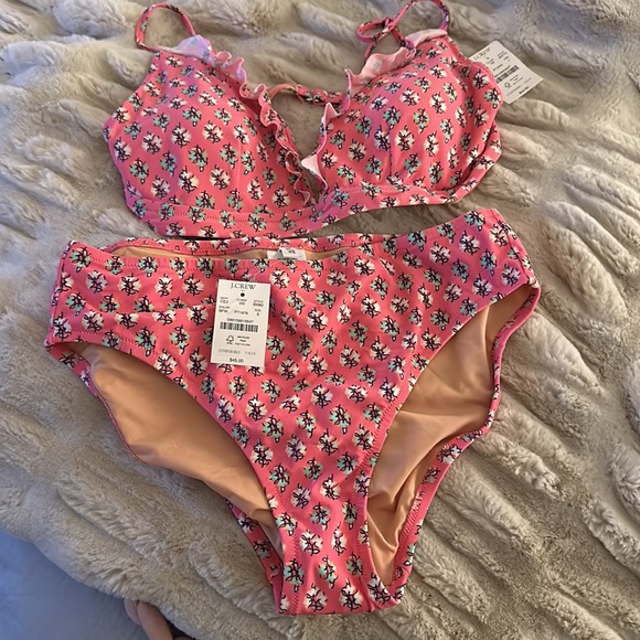 NWT J Crew Pink playful floral bikini - Picture 2 of 6